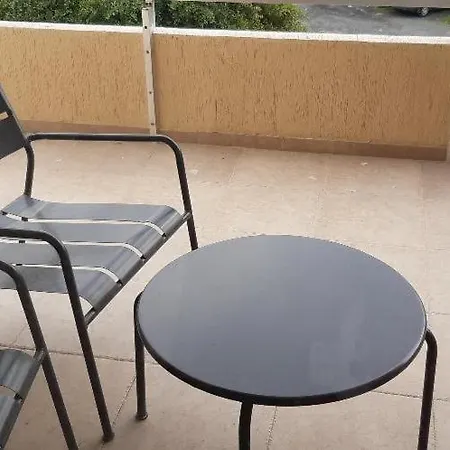 3 Bedroom Appartamento *
