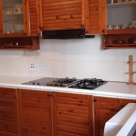 3 Bedroom * 레메소스